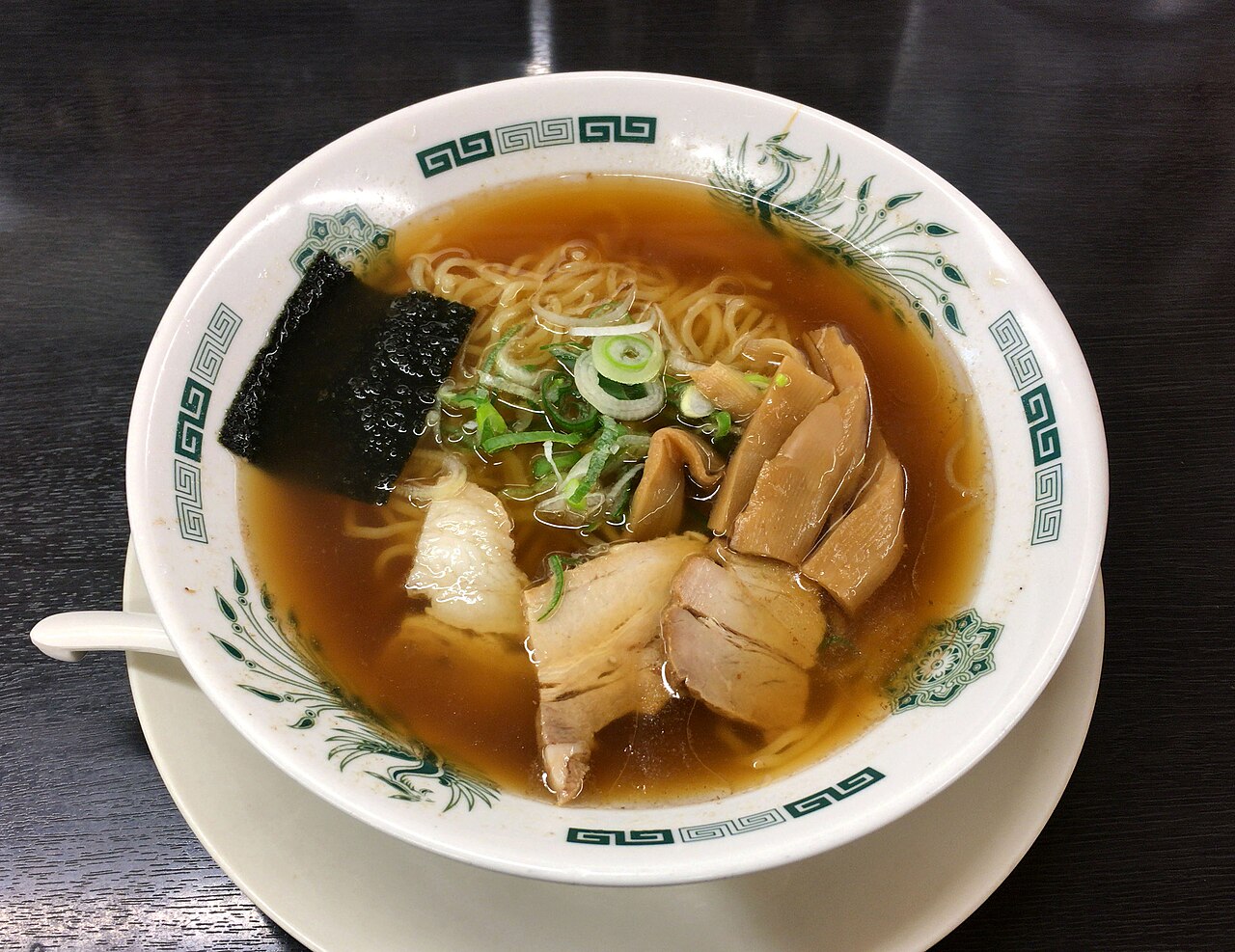 日高屋の中華そばの提供例